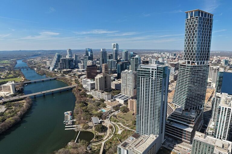 Austin Texas skyline showing custom software development market
